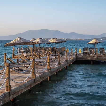 Nars Ilica Adults Only 12plus Otel